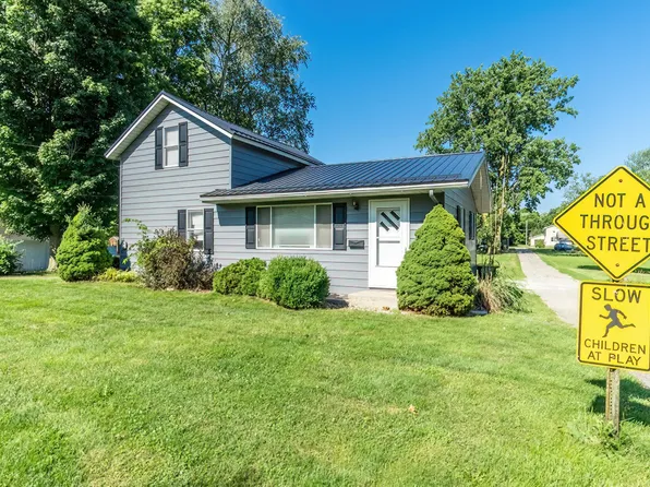 221 N Maple St, Lagrange, IN 46761