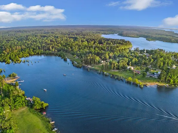 1810 County Road 219, Brookeland, TX 75931