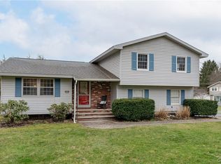 4250 Forestbrook Dr, Liverpool, NY 13090