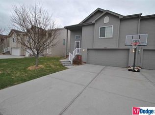 19003 K St, Omaha, NE 68135
