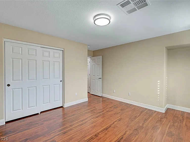 2953 Green Falls Ave — Photo 44