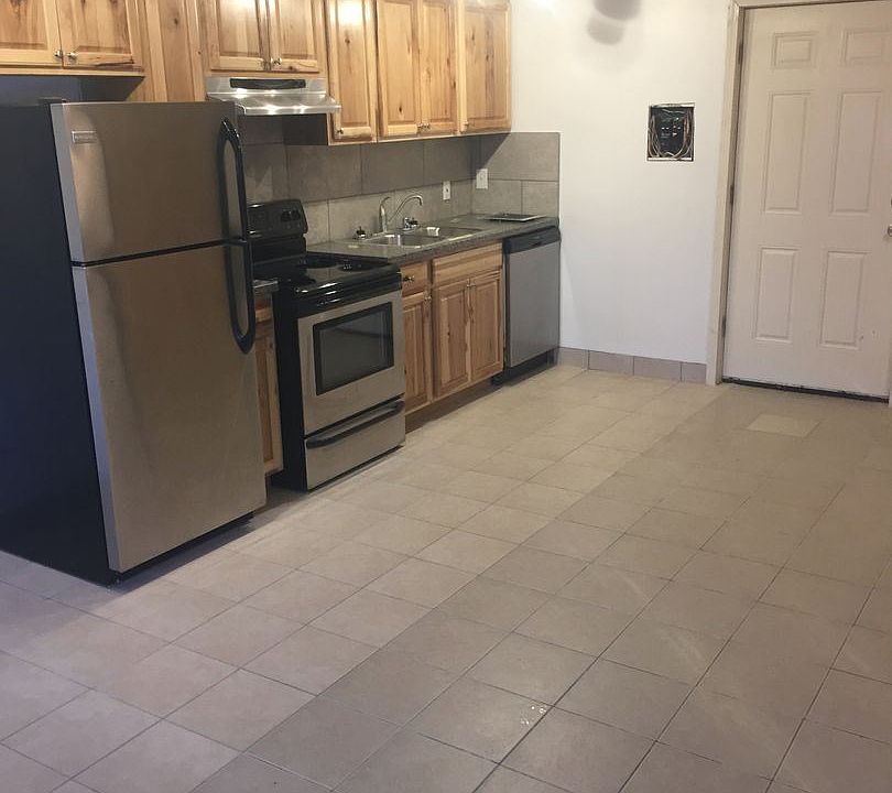 1st image of 3627 Nicollet Ave APT 105