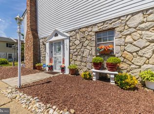 76 Colonial Square Pl, Lindenwold, NJ 08021