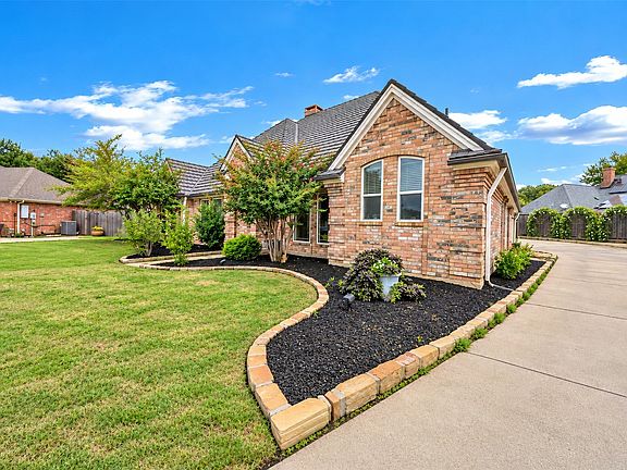 3rd image of 504 Quail Cove Ct