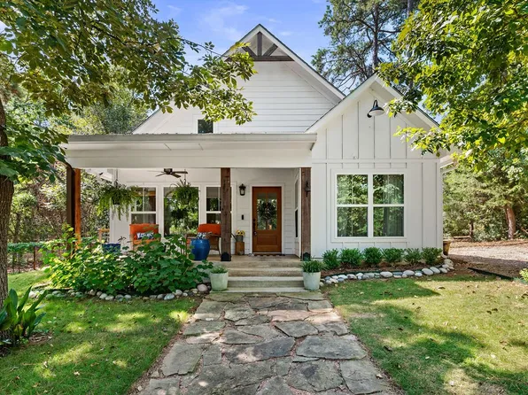 2045 W Holly Trl, Hawkins, TX 75765