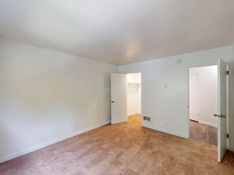 1821 Lincoln Ave #312 — Photo 10