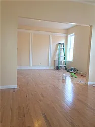 Rented by R New York