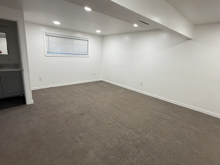 17008 NE 2nd Pl — Photo 25