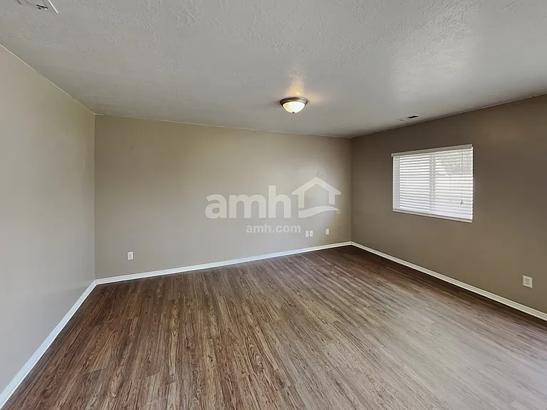 3153 W 5025 S — Photo 7