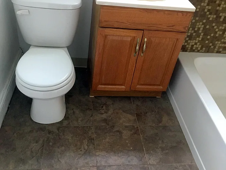 2904 Chesley Ave — Photo 6