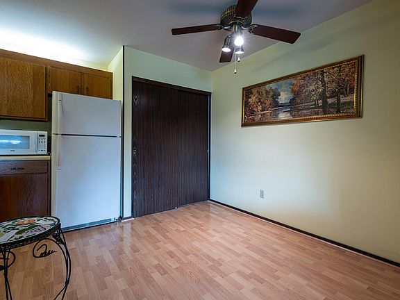4th image of 3207 W Mangold Ave APT E