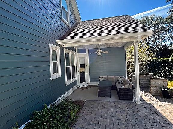 Paver Walkway to Rear Patio
