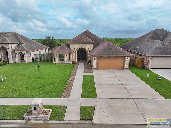 2nd image of 144 Alvarez Ct