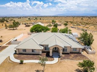 9575 Trinidad Rd, Phelan, CA 92371