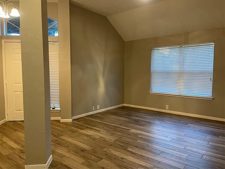 20803 Lavenderwood Dr — Photo 21