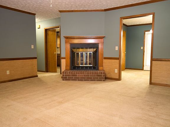 2nd image of 6201 Whitewater Ct
