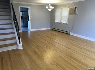 23 Tappan St, Kearny, NJ 07032