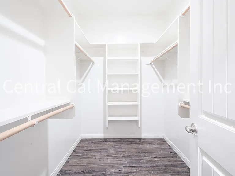 6518 Bangor Pl — Photo 13