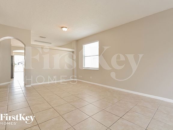 5th image of 2113 Mallard Creek Cir