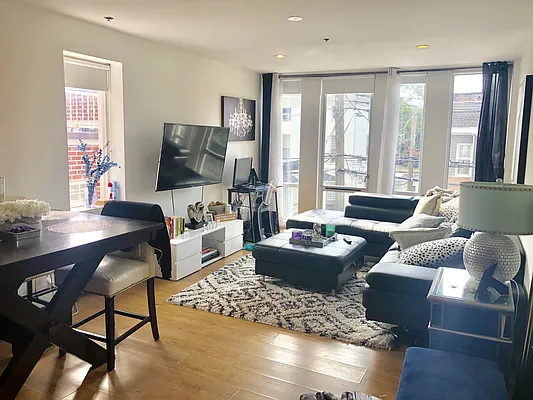 Rented by Compass | media 3