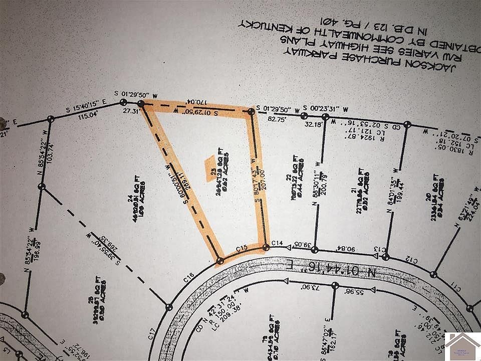 2nd image of 250 Deerfield Cir