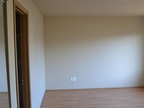 5th image of 16053 Lords Lake Ave SE