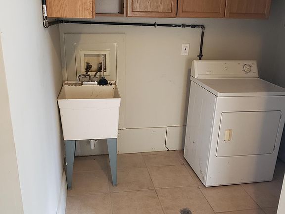 5th image of 7624 Floral St