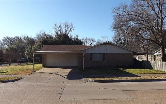 4th image of 3501 McDonald Way