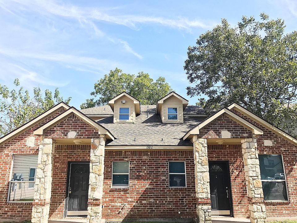 1st image of 1912 S 15th St