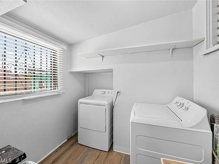 10107 Eduardo Ave — Photo 6
