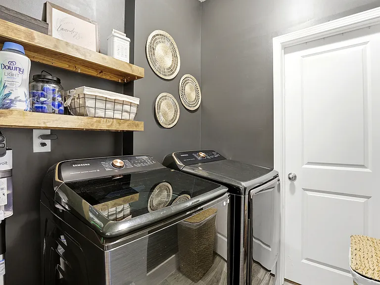409 Gooseneck Ln — Photo 28