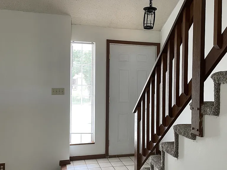 7520 Liquori Ct — Photo 17