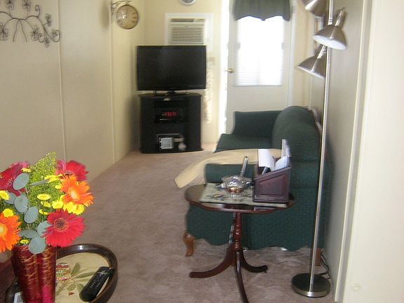 Enclosed porch/TV Room
