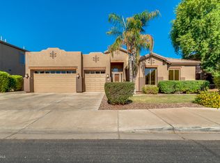 790 S Crosscreek Pl, Chandler, AZ 85225