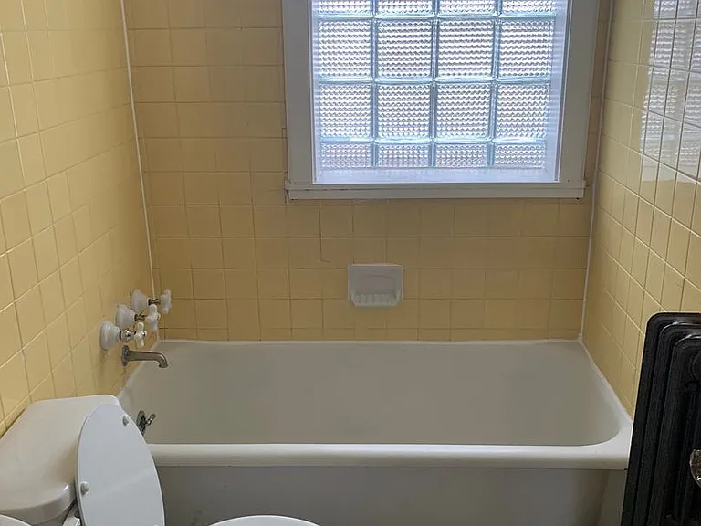 Colvin Gardens Apartments — Photo 8