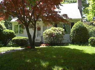 44 Meadow Dr, Troy, NY 12180