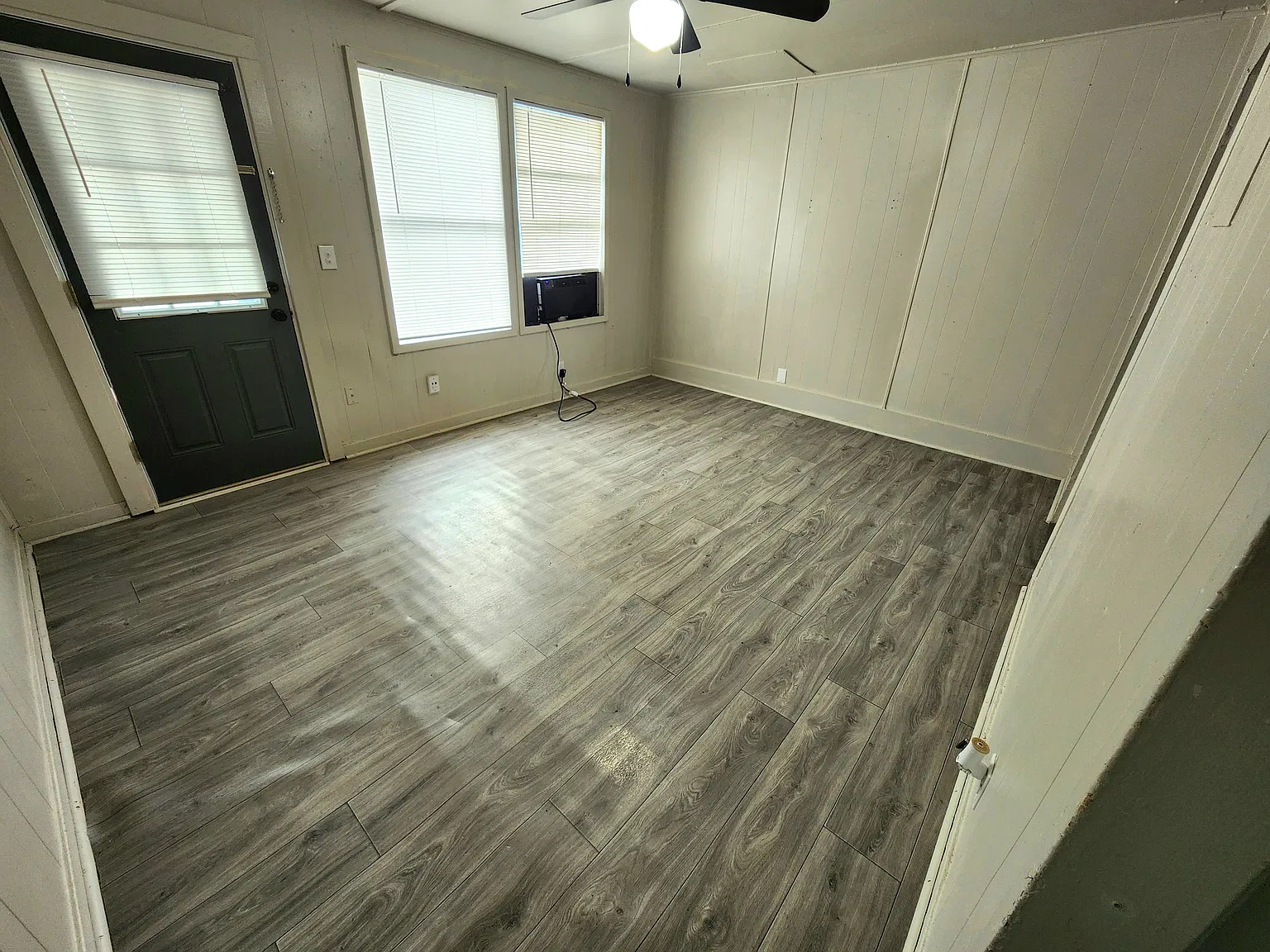 810 E Doddridge Ave — Photo 3