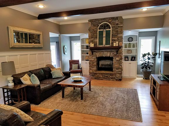 3rd image of 3386 Baltour Dr