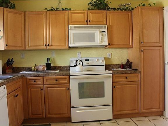 5th image of 1374 Pinebrook Dr
