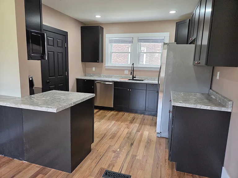 3962 Helen St #1 — Photo 1