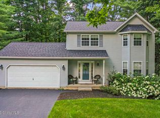 29 Milton Heights Blvd, Ballston Spa, NY 12020