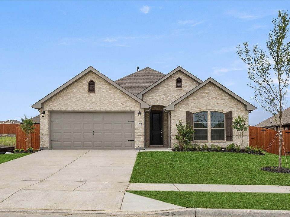 1st image of 3634 Maize Ave