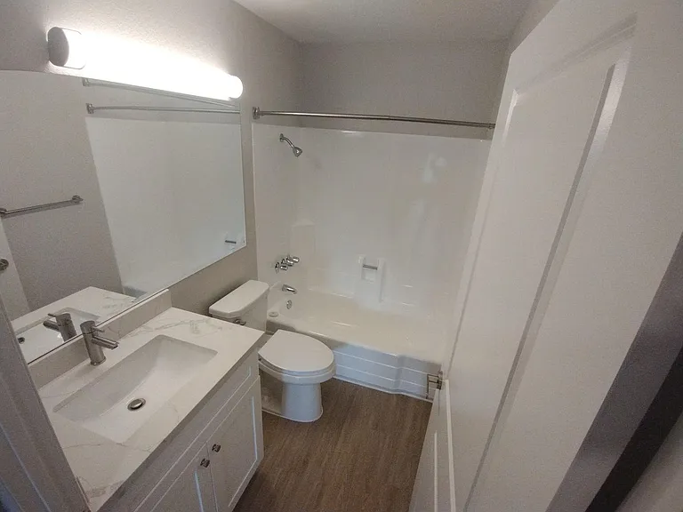 Mesa Palms Apartments — Photo 23