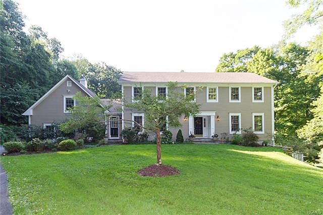 1st image of 12 Brundige Dr