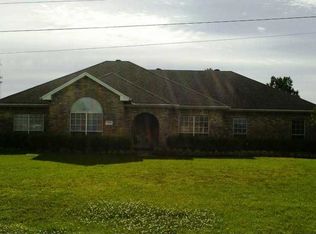7229 W Savannah Ln, Lake Charles, LA 70605