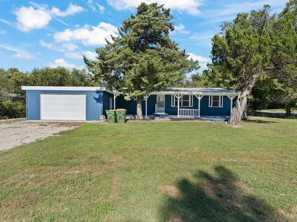 113 N 5th St, Godley, TX 76044