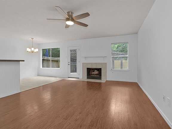 3rd image of 191 Blushwood Pl