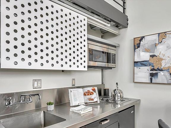 5th image of 83 McAllister St APT 510