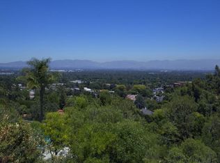 17201 Oak View Dr, Encino, CA 91316