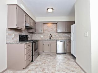 1864 N Winstead St, Wichita, KS 67206